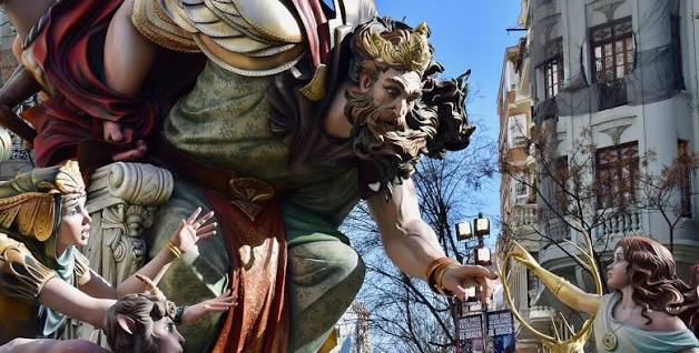 El glosario imprescindible de las Fallas (Para Turistas)